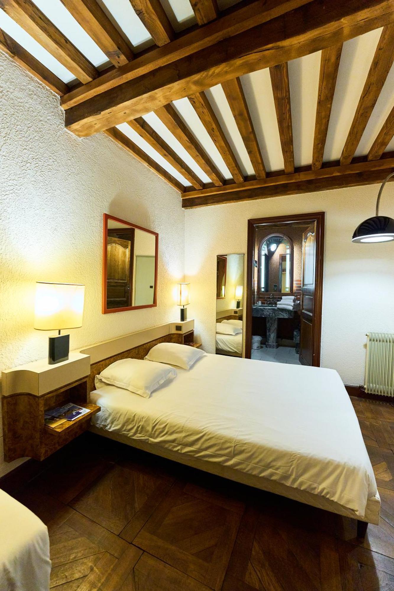 Bed and Breakfast Aux Prisons De Montagny Montagny  Exterior foto