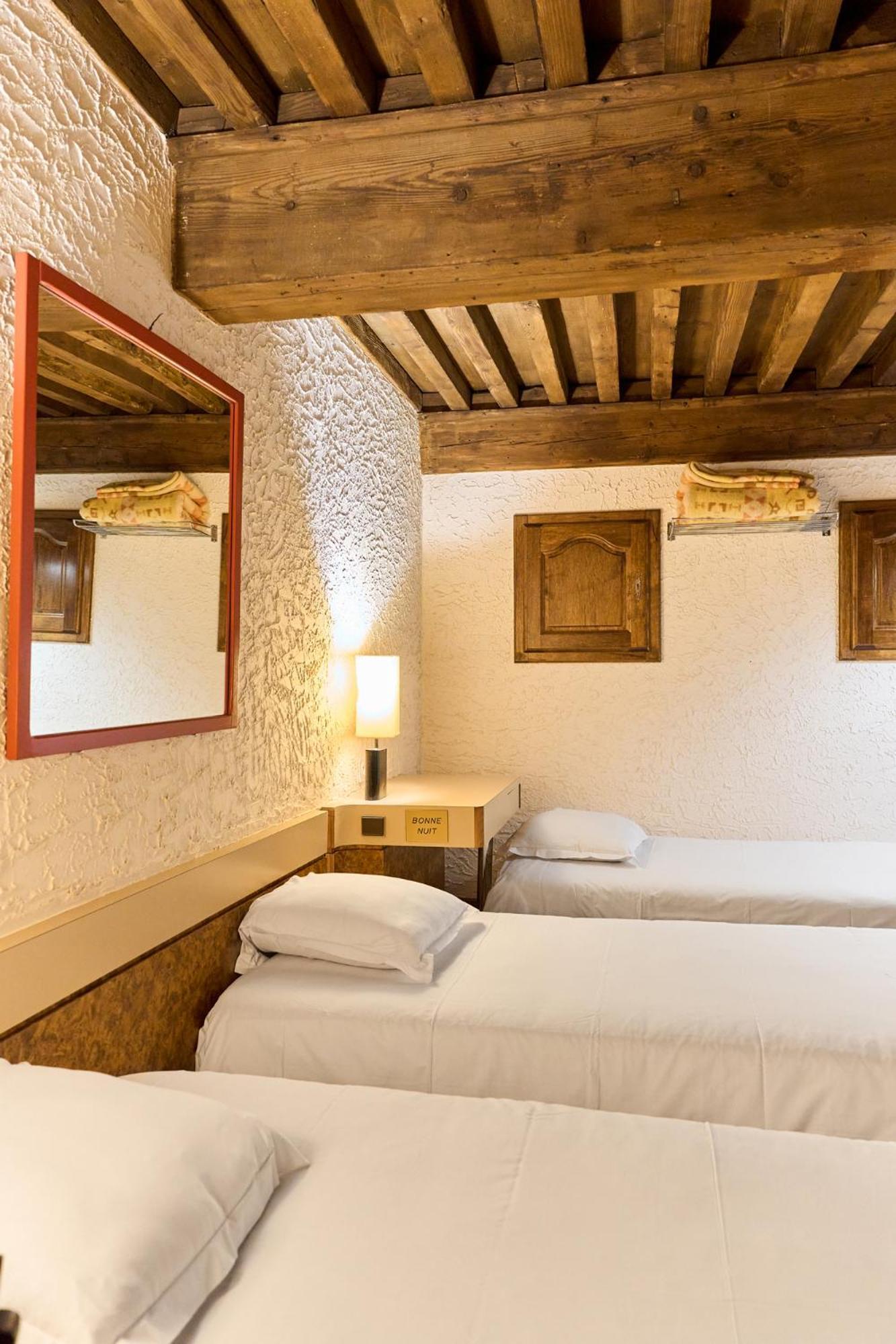 Bed and Breakfast Aux Prisons De Montagny Montagny  Exterior foto